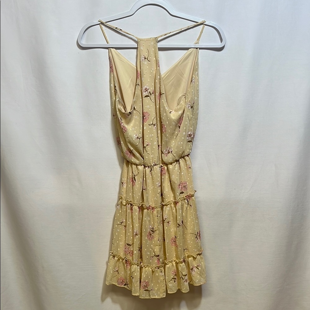 Lush Cream Sundress with Floral Pattern - Picture 4 of 5